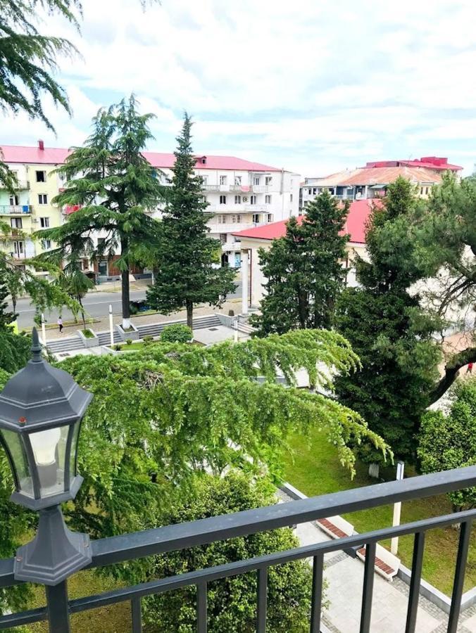 Gurya Hotel Кобулети Екстериор снимка